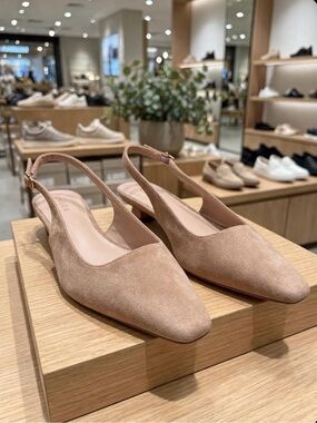Torgeis Faux Suede Slingback Kitten Heels